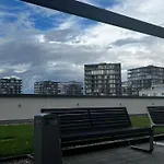 Garden Tower - 8 Min Do Centra, Garaz Appartement