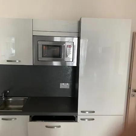 Appartement Garden Tower - 8 Min Do Centra, Garaz Praag