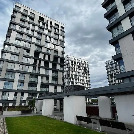 Garden Tower - 8 Min Do Centra, Garaz * Praag