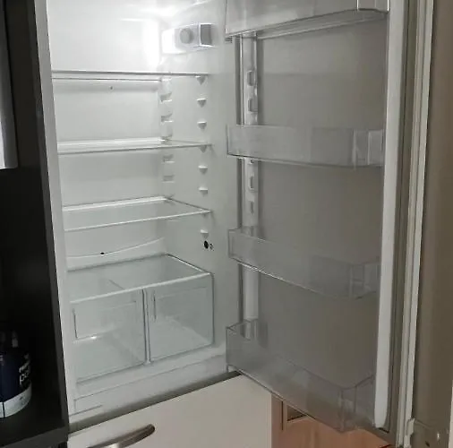 Apartment Garden Tower - 8 Min Do Centra, Garaz *